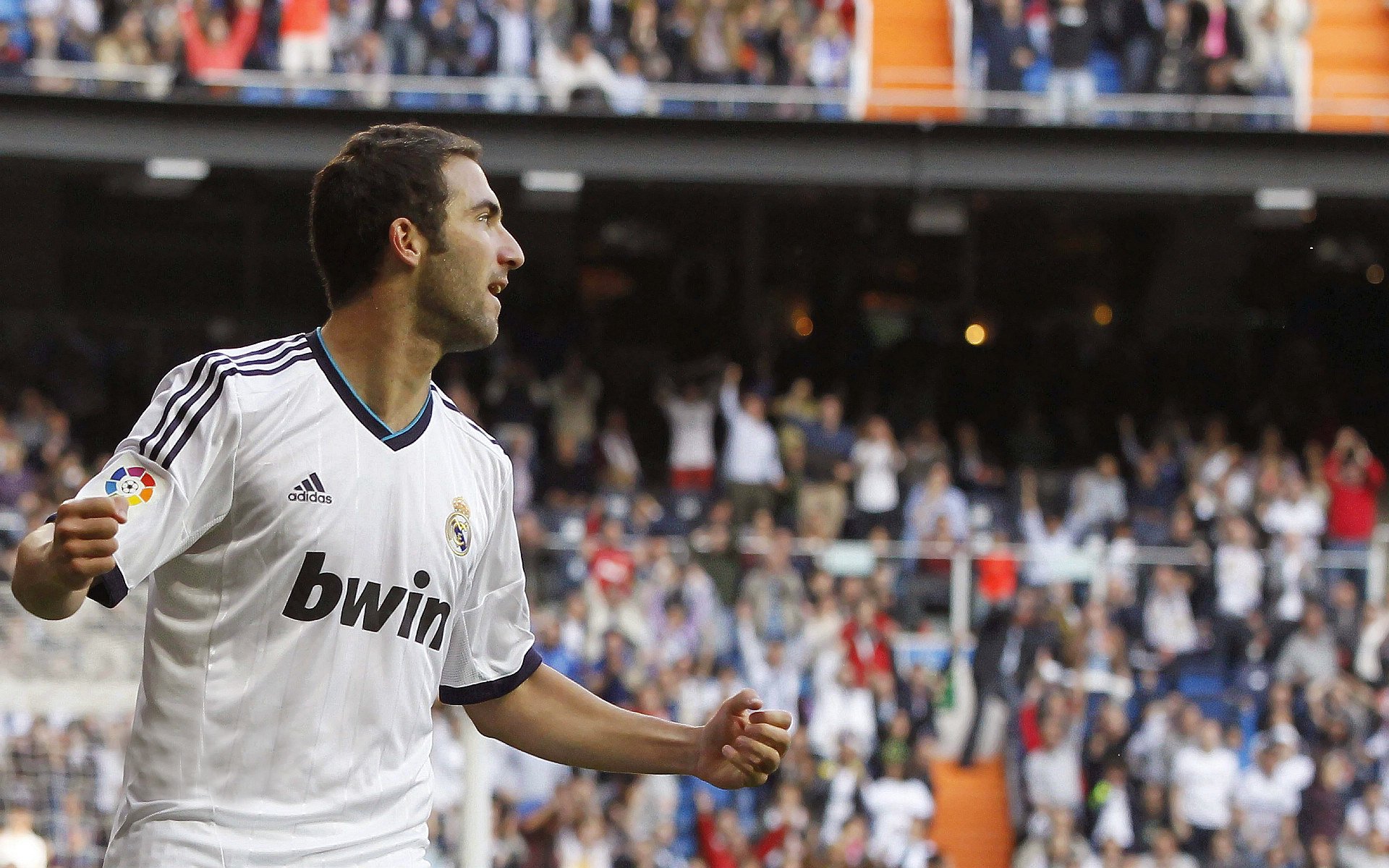 克罗地亚队取得对俄罗斯的胜利，晋级欧国亚军赛，克罗地亚队近期战绩